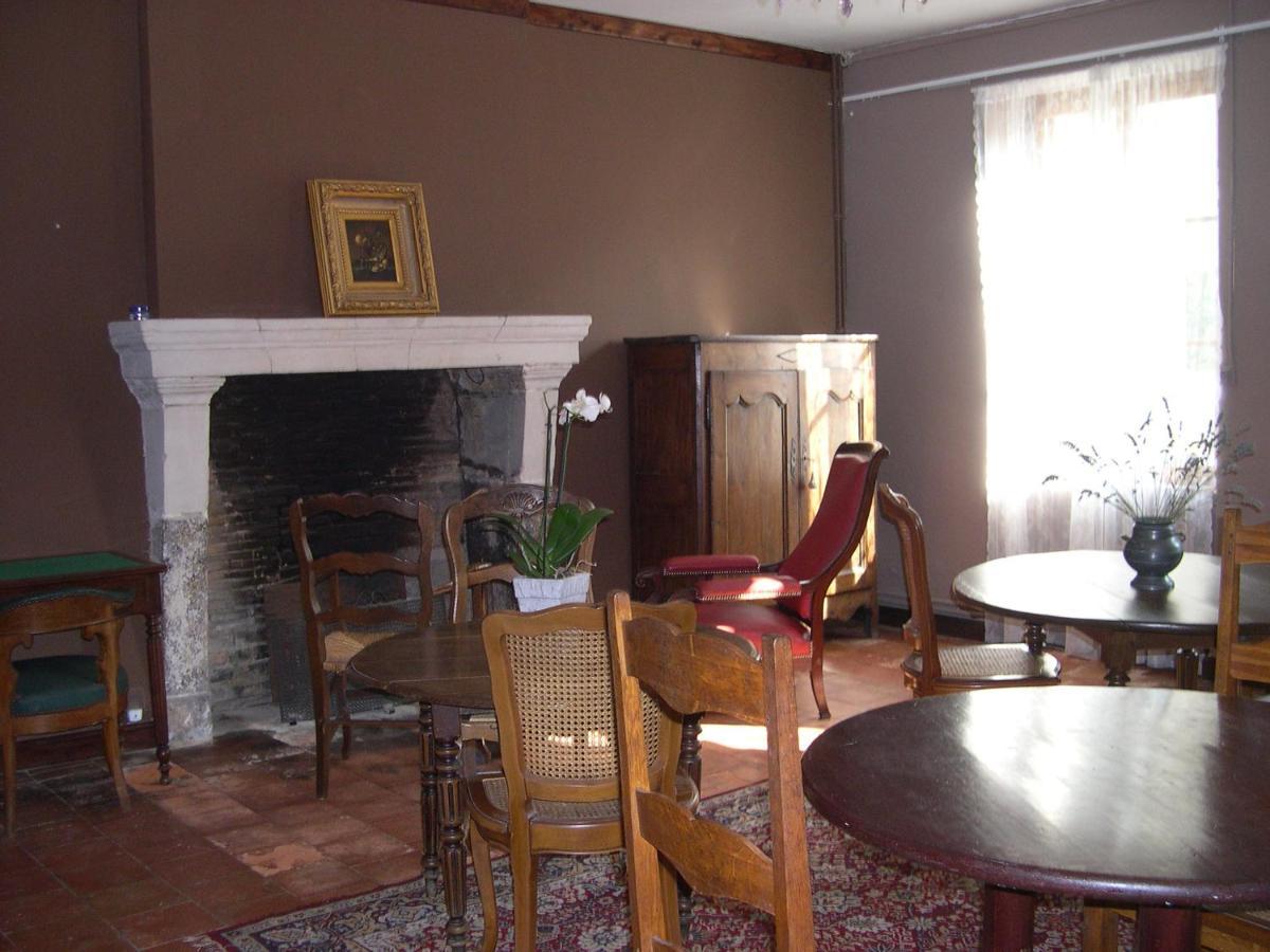 L'Ancien Prieure Bed & Breakfast Saint-Jean-de-la-Motte ภายนอก รูปภาพ