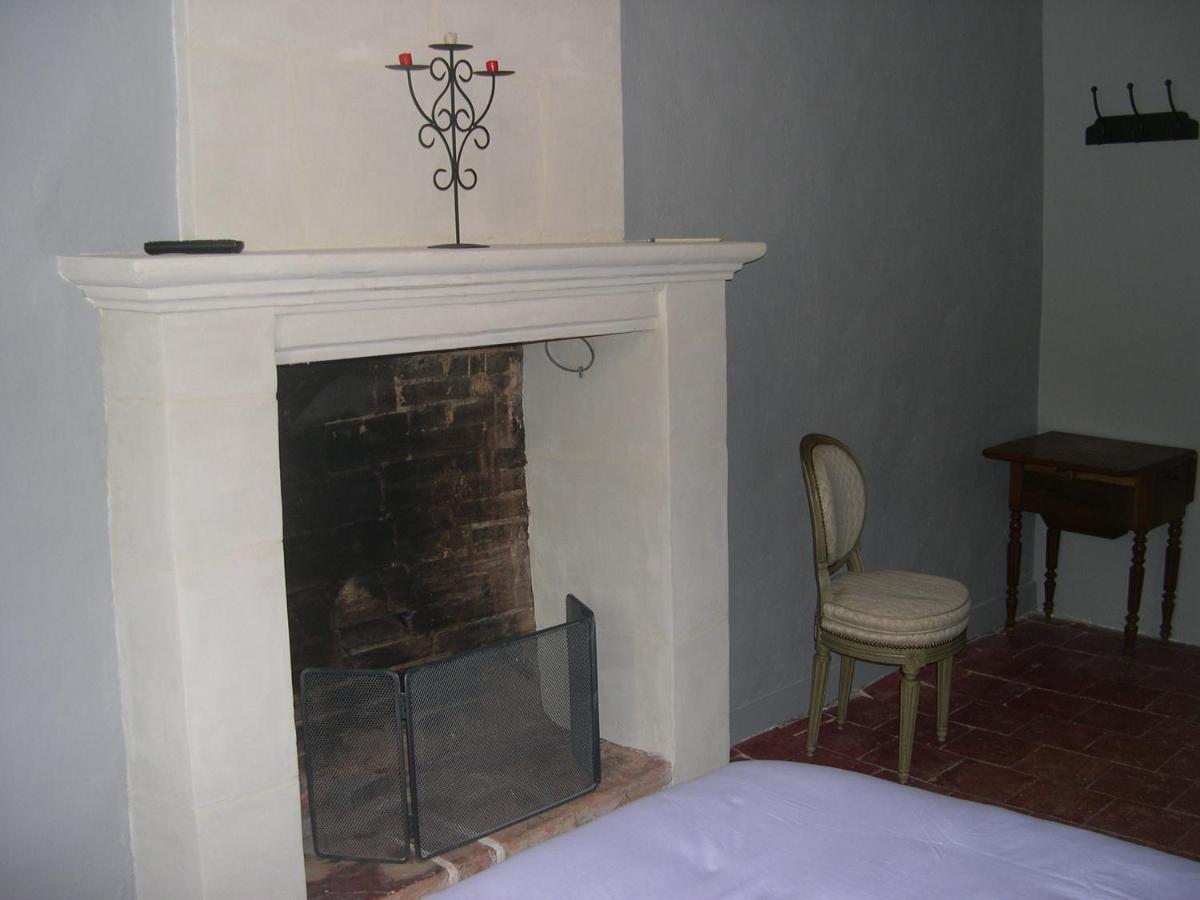 L'Ancien Prieure Bed & Breakfast Saint-Jean-de-la-Motte ภายนอก รูปภาพ