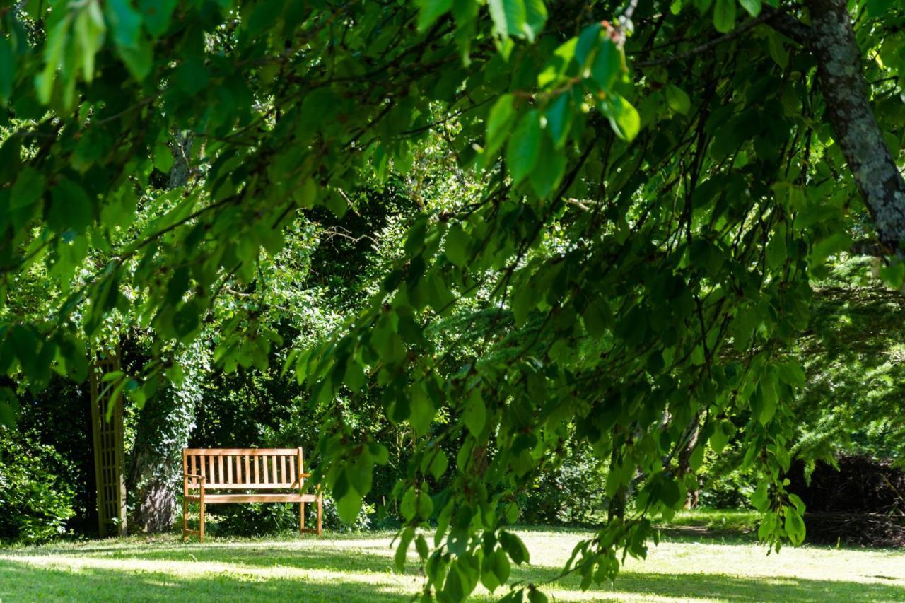 L'Ancien Prieure Bed & Breakfast Saint-Jean-de-la-Motte ภายนอก รูปภาพ