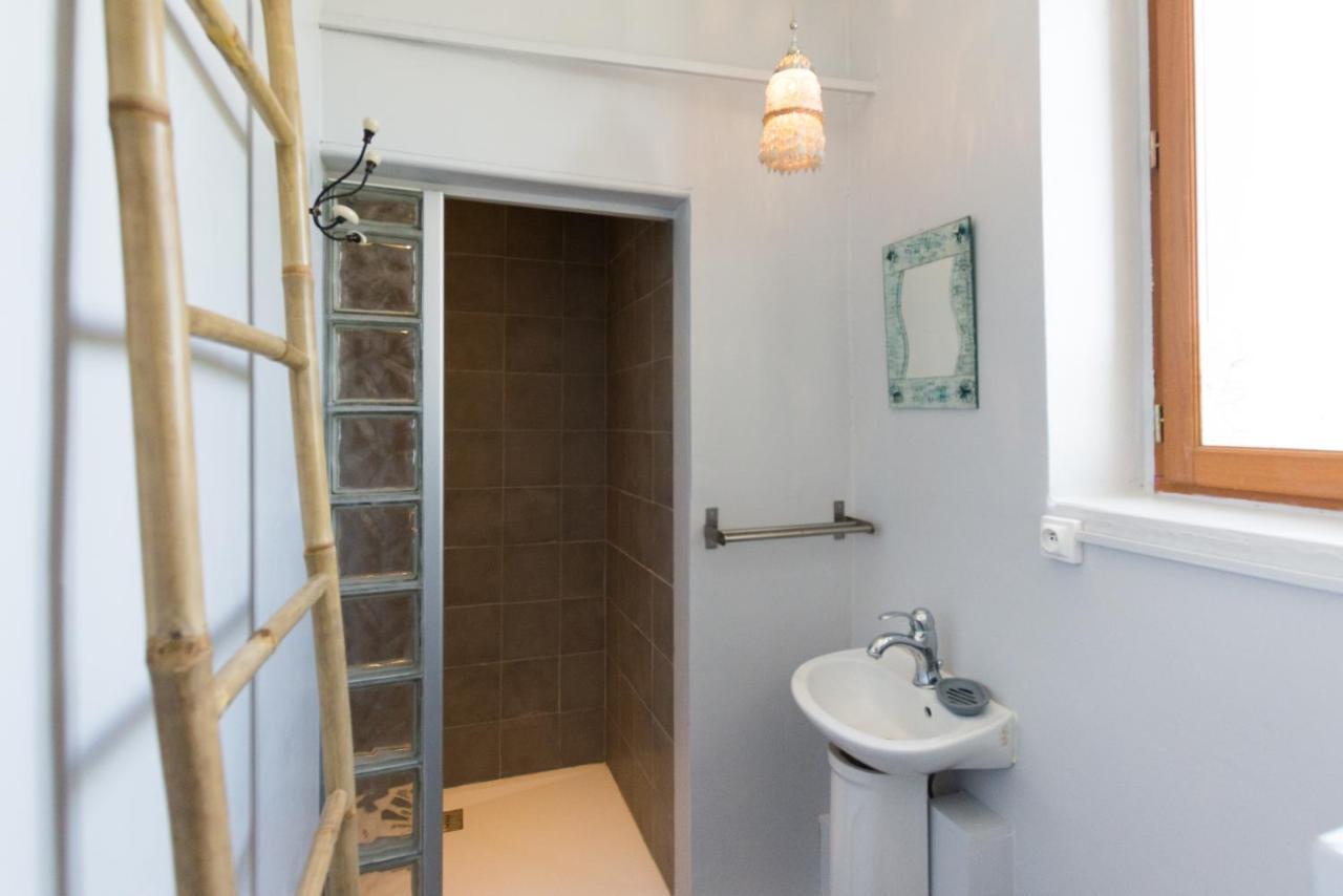 L'Ancien Prieure Bed & Breakfast Saint-Jean-de-la-Motte ภายนอก รูปภาพ